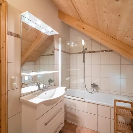 In St Georgen Ob Murau Nahe Skigebiet Alpehytte *
