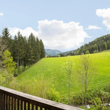 In St Georgen Ob Murau Nahe Skigebiet